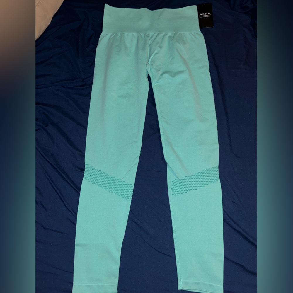 NVGTN leggings. Size Large. Mint Green
